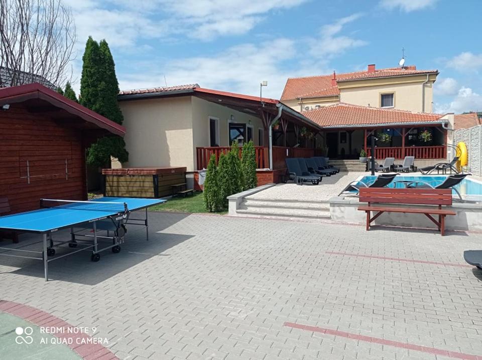 Penzion Zajecak Zaječí エクステリア 写真